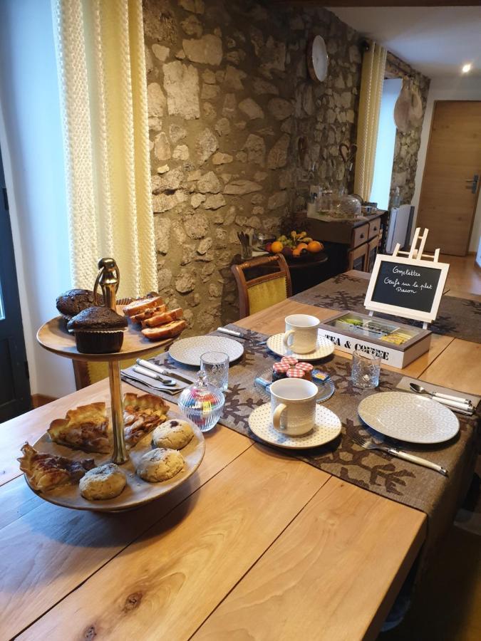 Hotel La Petite Chapelle Font-Romeu-Odeillo-Via Zewnętrze zdjęcie