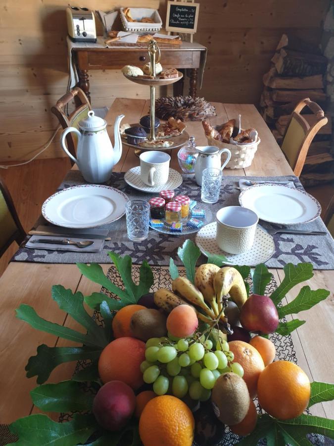 Hotel La Petite Chapelle Font-Romeu-Odeillo-Via Zewnętrze zdjęcie