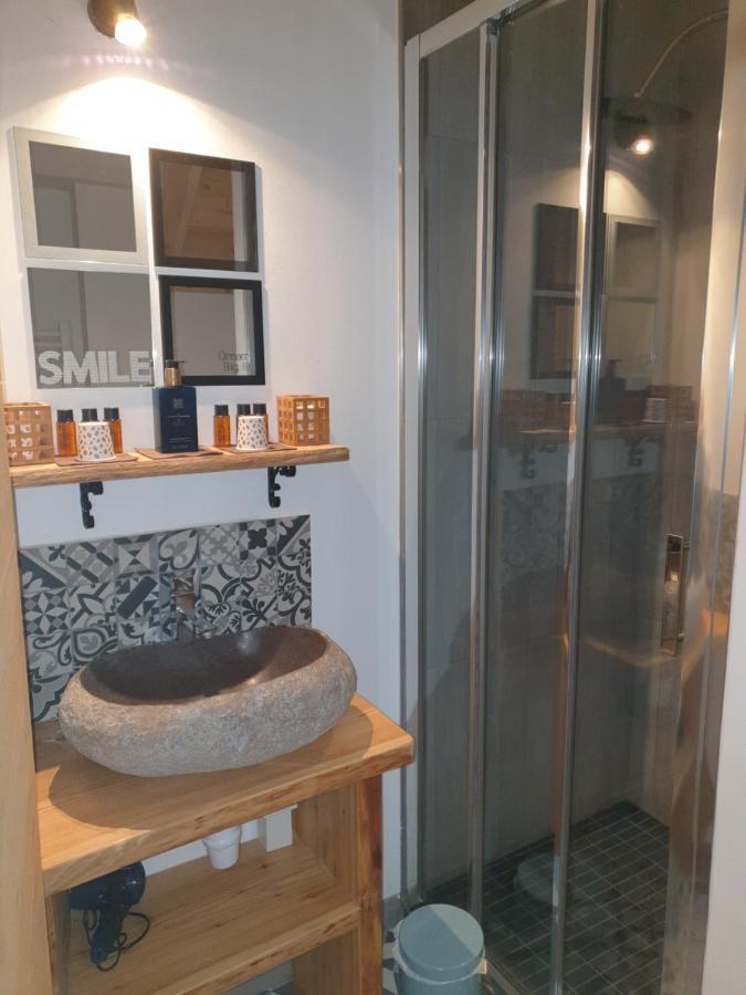 Hotel La Petite Chapelle Font-Romeu-Odeillo-Via Zewnętrze zdjęcie