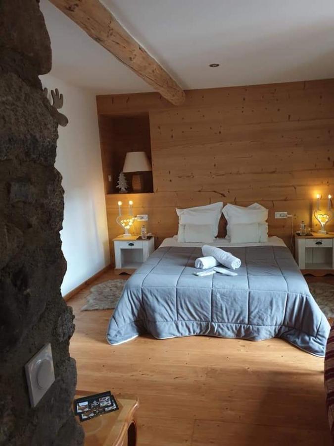 Hotel La Petite Chapelle Font-Romeu-Odeillo-Via Zewnętrze zdjęcie