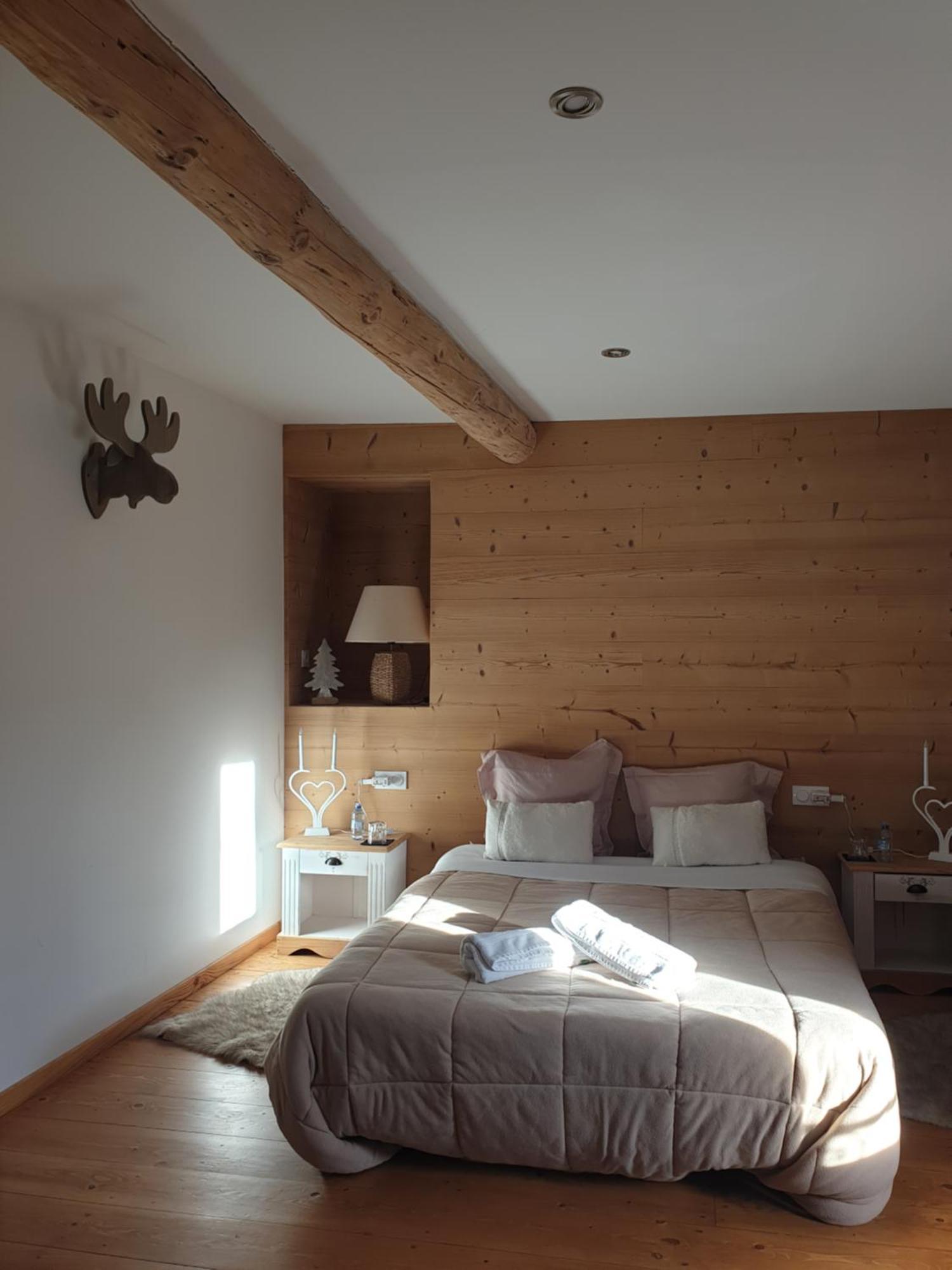 Hotel La Petite Chapelle Font-Romeu-Odeillo-Via Zewnętrze zdjęcie
